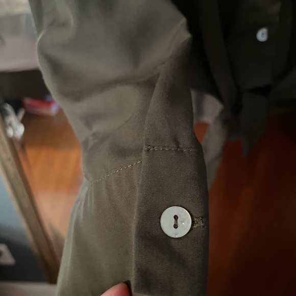 A NEW DAY | olive button down blouse - Picture 2 of 5